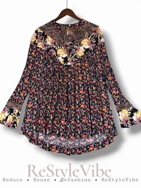 FREE PEOPLE Womens Size M Dress Tunic Mini Length Long Sleeve V-Neck Boho Floral